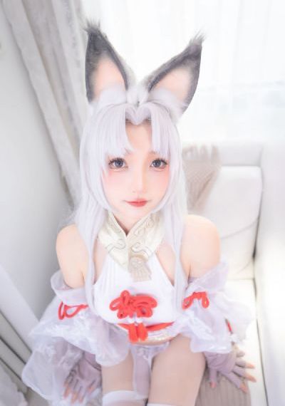 欧美超火美女歌手_HD在线播放