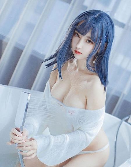 精品美女穿牛仔裤视频_BD国语在线手机播放