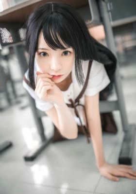 欧美夜射猫_4K手机在线观看